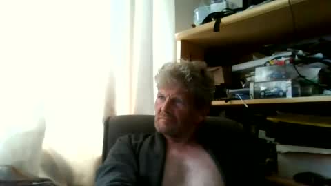 Snapshot of ttb2769 chatting on July 7, 6:47 am ttb2769 online show from July 7, 6:47 am