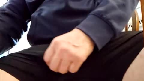 Mikey online show from February 9, 3:38 pm