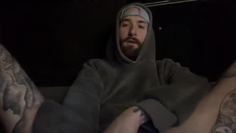 Tuhands online show from January 14, 9:37 am