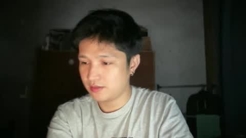 Snapshot of tuling1 chatting on May 6, 12:21 pm tuling1 online show from May 6, 12:21 pm