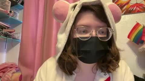 Tulip online show from February 2, 7:45 pm