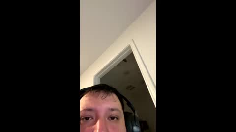 tundrawolf00 online show from December 5, 6:11 pm