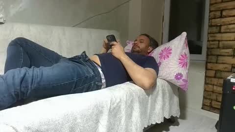 Snapshot of turkey_men34 chatting on April 18, 7:58 pm turkey_men34 online show from April 18, 7:58 pm