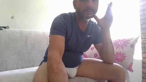 Snapshot of turkey_men34 chatting on April 22, 9:55 am turkey_men34 online show from April 22, 9:55 am