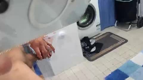 Snapshot of turkzuowt chatting on November 4, 8:35 am turkzuowt online show from November 4, 8:35 am