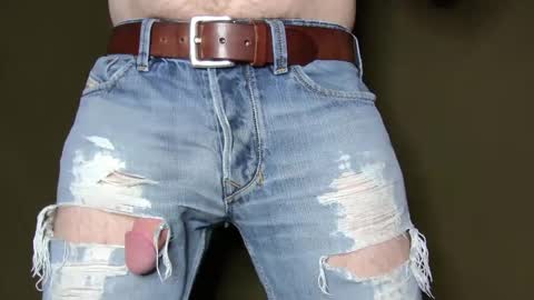 Snapshot of turquoise_metallic chatting on October 7, 2:09 am Phil Box online show from October 7, 2:09 am