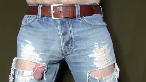 Snapshot of turquoise_metallic chatting on October 19, 11:38 pm Phil Box online show from October 19, 11:38 pm