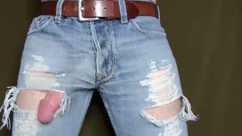 Phil Box online show from November 18, 3:34 am