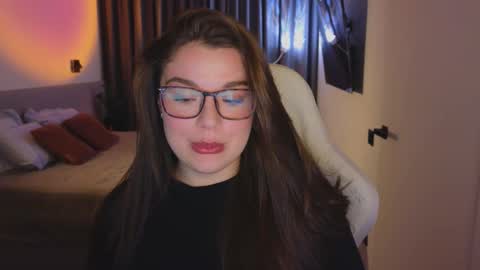 Ariana online show from October 13, 9:04 pm