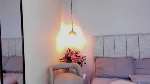 Tutu online show from February 24, 7:23 pm