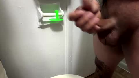 Snapshot of tuvo611077 chatting on December 27, 4:36 am tuvo611077 online show from December 27, 4:36 am