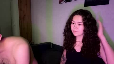 Twin Flame online show from November 2, 4:53 pm