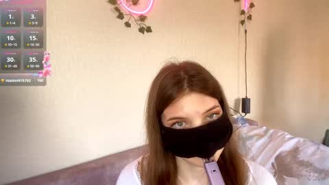 Emily online show from March 21, 8:19 am