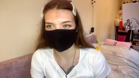 Emily online show from April 2, 1:42 pm