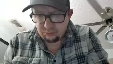 Snapshot of tweeter74 chatting on January 15, 8:09 am Tweeter74 online show from January 15, 8:09 am