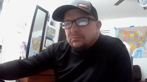 Snapshot of tweeter74 chatting on February 17, 5:36 am Tweeter74 online show from February 17, 5:36 am