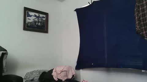 Snapshot of tweeter74 chatting on September 8, 3:33 pm Tweeter74 online show from September 8, 3:33 pm