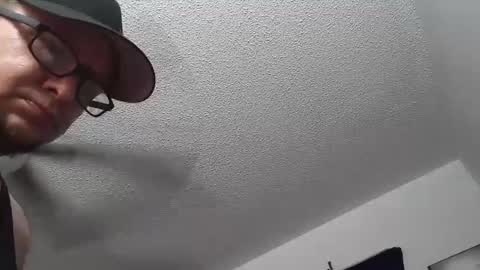 Snapshot of tweeter74 chatting on September 9, 1:43 pm Tweeter74 online show from September 9, 1:43 pm