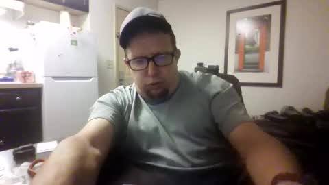 Snapshot of tweeter74 chatting on November 19, 7:30 am Tweeter74 online show from November 19, 7:30 am