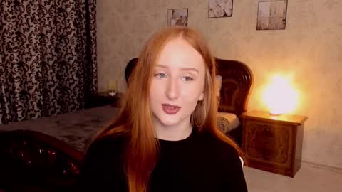 twilightserenade online show from October 7, 11:18 am