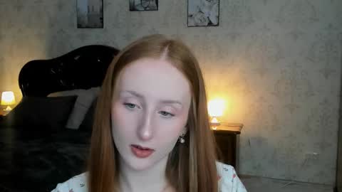 twilightserenade online show from November 11, 3:39 am