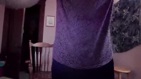 Kitten online show from December 8, 7:54 pm