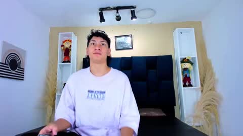 Snapshot of twink_bunny chatting on September 23, 11:46 am samu online show from September 23, 11:46 am