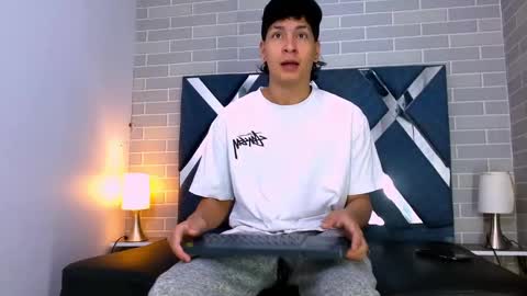 Snapshot of twink_bunny chatting on September 27, 11:59 am samu online show from September 27, 11:59 am