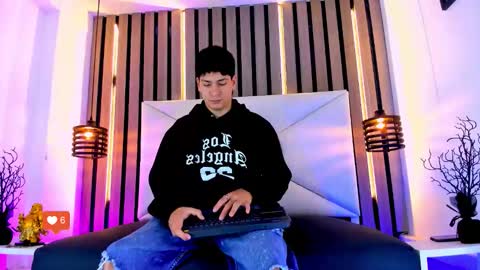 Snapshot of twink_bunny chatting on November 14, 1:10 pm samu online show from November 14, 1:10 pm