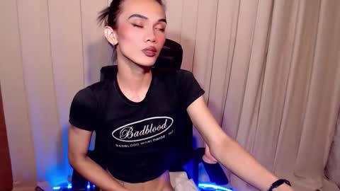 Snapshot of twink_clint chatting on March 28, 5:34 pm twink_clint online show from March 28, 5:34 pm