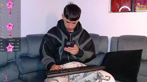 Mr Daren online show from October 20, 6:19 pm