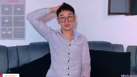 Mr Daren online show from March 27, 7:02 pm