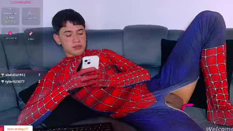 Snapshot of twink_daren chatting on April 30, 8:57 pm Mr Daren online show from April 30, 8:57 pm