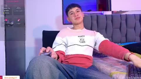Snapshot of twink_daren chatting on May 22, 6:46 pm Mr Daren online show from May 22, 6:46 pm