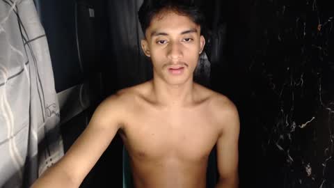 Aladin online show from December 6, 4:38 pm