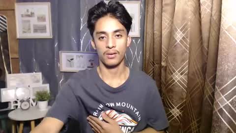 Aladin online show from January 4, 4:00 pm