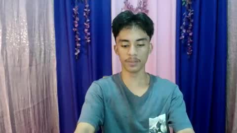 Snapshot of twink_hairyass69 chatting on September 20, 6:09 pm Aladin online show from September 20, 6:09 pm