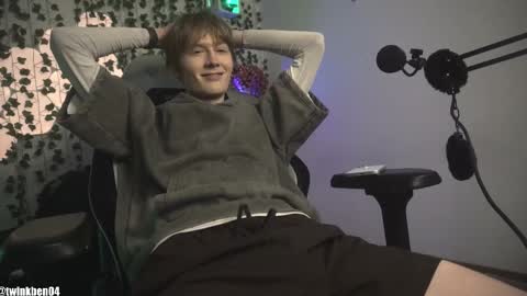 Ben online show from October 21, 7:58 pm