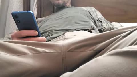 twinkkluvva online show from February 8, 9:02 am