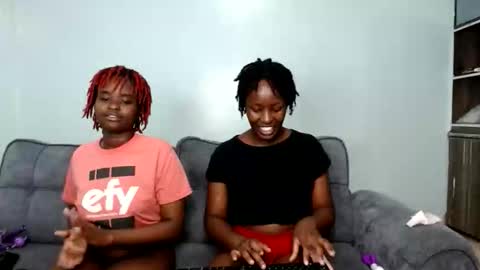 twinkle tushy online show from October 29, 10:44 pm