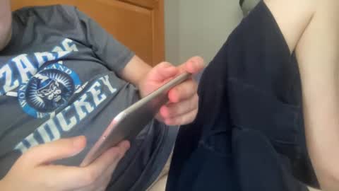 Snapshot of twinkmikexxx12 chatting on September 11, 4:07 pm mike online show from September 11, 4:07 pm