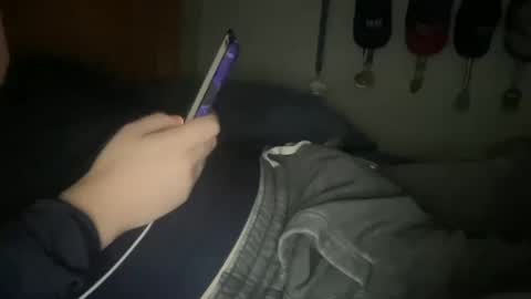 Snapshot of twinkmikexxx12 chatting on October 13, 8:42 pm mike online show from October 13, 8:42 pm