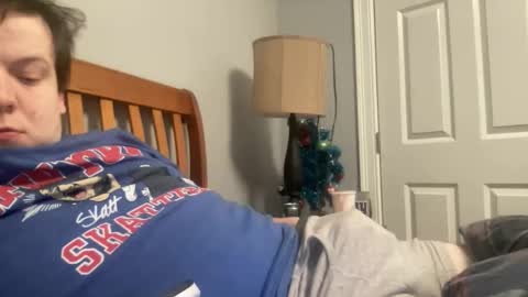 Snapshot of twinkmikexxx12 chatting on December 15, 2:05 am mike online show from December 15, 2:05 am