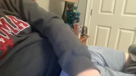 Snapshot of twinkmikexxx12 chatting on December 19, 11:23 pm mike online show from December 19, 11:23 pm