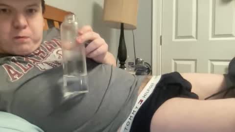 Snapshot of twinkmikexxx12 chatting on March 25, 3:56 am mike online show from March 25, 3:56 am