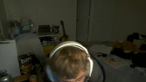 shytwink online show from October 6, 5:21 pm