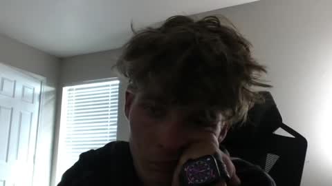 shytwink online show from June 14, 11:07 pm