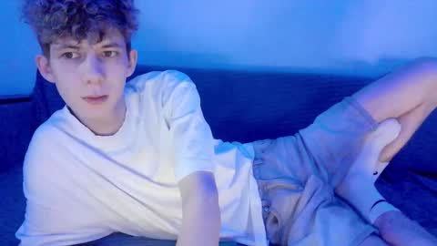 TwiShadow online show from March 14, 11:59 am