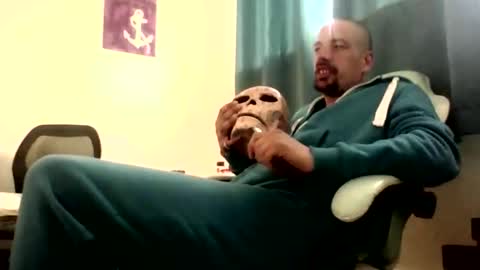 twistedbunny89 online show from April 9, 9:42 pm