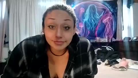 Snapshot of twocrazy85 chatting on November 14, 12:04 pm Twocrazy85 online show from November 14, 12:04 pm